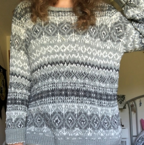 Aeropostale Gray knit Pattern Sweater - Picture 7 of 8